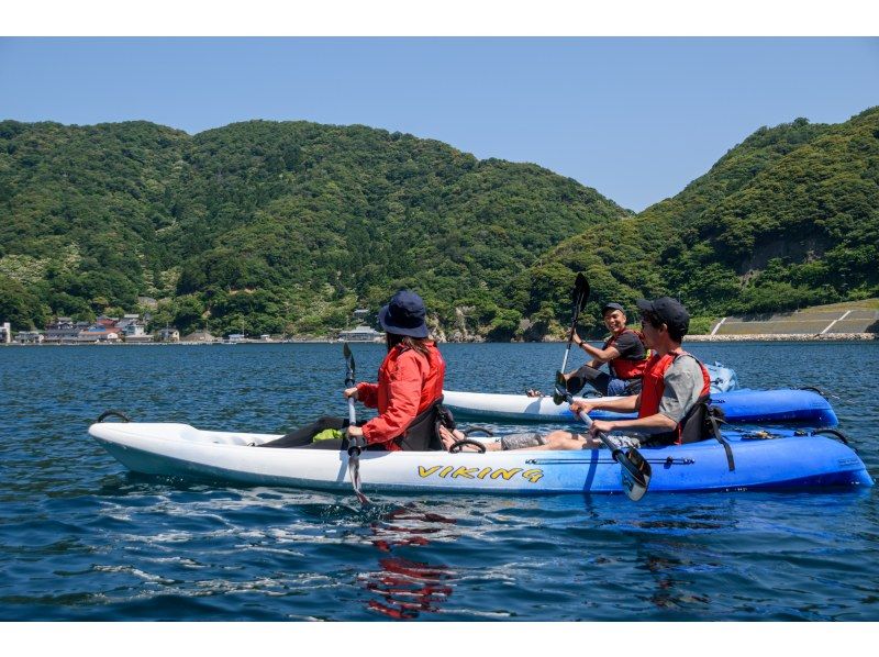 [Wakasa/Tsunegami Peninsula] Blue Cave Kayaking Tour "The only Blue Cave Kayaking experience in Fukui!"の紹介画像