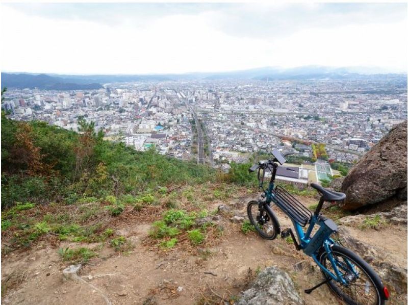 [Fukushima / Fukushima City] Explore Fukushima by renting an e-bike for a day - Electrically assisted e-bikes make it easy to ride up hills!の紹介画像