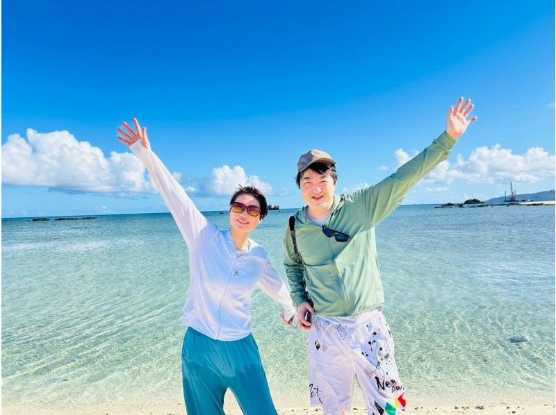 [Okinawa Ishigaki Island] Landing on mysterious island (Hamajima) & Snorkeling Half-day Tour!