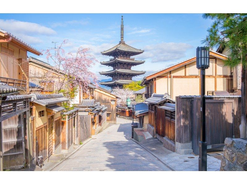 SALE！【日帰り|市内ホテルからの送迎です】古色蒼然たる京都和風ツアー金閣寺～清水寺～伏見稲荷大社の紹介画像