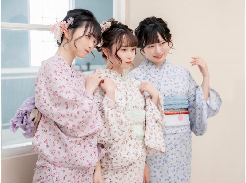 [Tokyo/Shinjuku] Visit store between 10:00-16:00! Yukata rental plan with hair styling included