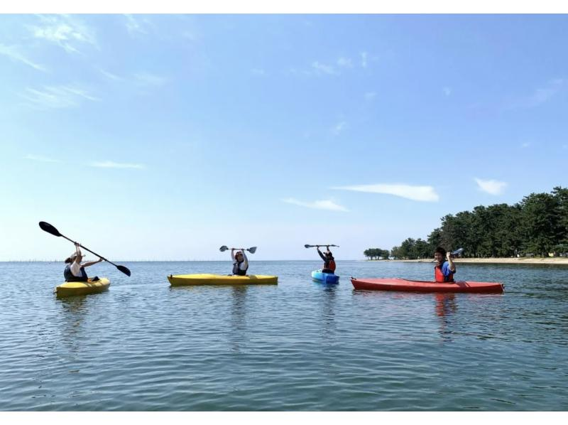 [Shiga, Lake Biwa] Easy lake kayak touring on the lakeの紹介画像