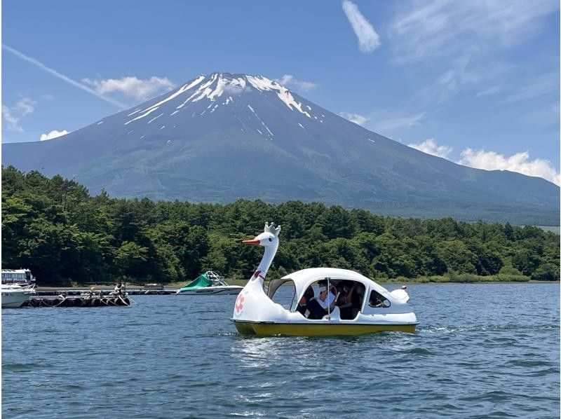 [Yamanashi, Lake Yamanaka] Very satisfying! Boat trip planの紹介画像