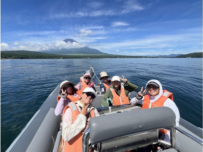 [Yamanashi, Lake Yamanaka] Very satisfying! Boat trip planの紹介画像