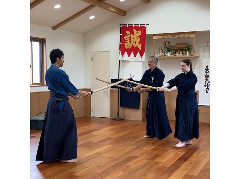 【東京】Samurai Sword Academy: 新選組のふるさと日野で天然理心流剣術を体験！初心者・女性歓迎！の紹介画像