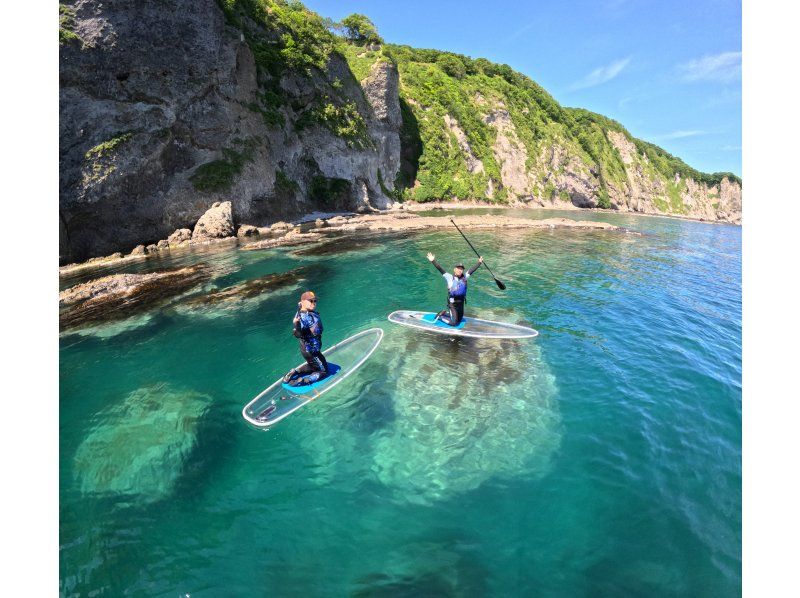 【北海道・積丹美国】北海道初上陸！青の洞窟クリアサップツアー。国定公園コバルトブルーが際立つ、積丹ブルーの海を、透明なSUPで満喫の紹介画像