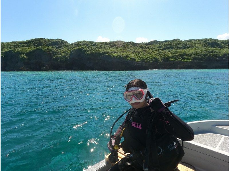 SALE! [Love Island Kouri Island/Nakijin] Boat Experience Diving (1 afternoon dive) Photo and video shoot as a giftの紹介画像