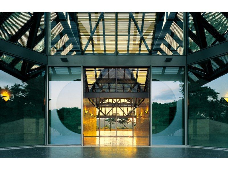 SALE！【日帰り/市内ホテルからの送迎です】MIHO MUSEUM・琵琶湖湖中鳥居の紹介画像