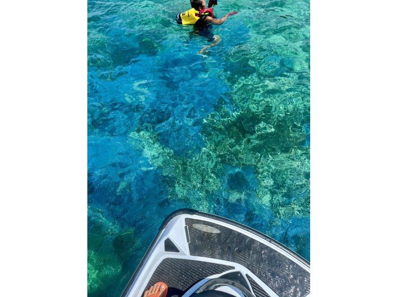 "SALE!" [Okinawa, Miyakojima] Jet ski touring plan around [Ikema Island] with a guide boat (commemorative photo included)の紹介画像