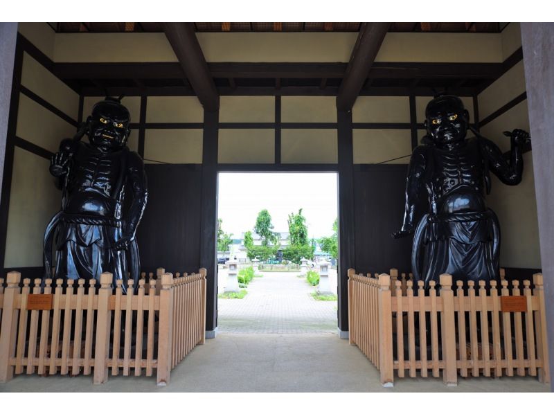 【長野・飯山】歩こう飯山　善光寺・旧仁王像。飯山のスキー産業発祥から、大手門大改造の飯山城の歴史までの紹介画像