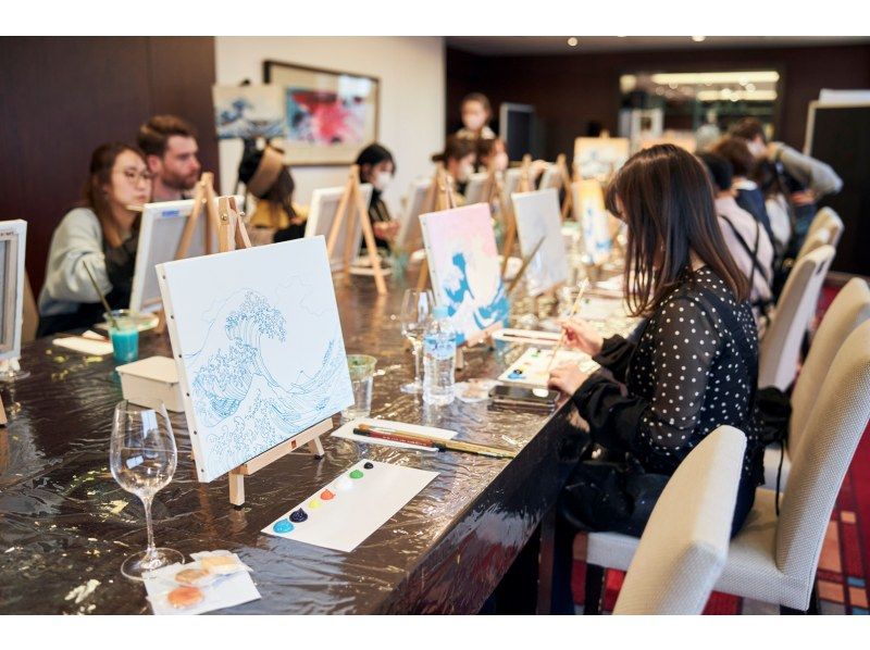 [Tokyo, Nihonbashi] A foolproof art experience - "Wine pairing" with paintings and "Empty-handed luxury" Beginners, singles and children welcome!の紹介画像