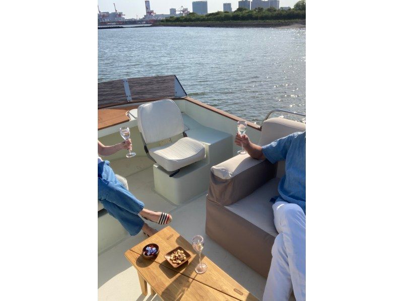 【東京 台場】ぐるり公園 発/着； 60分 貸切クルージング プラン☆彡Aの紹介画像