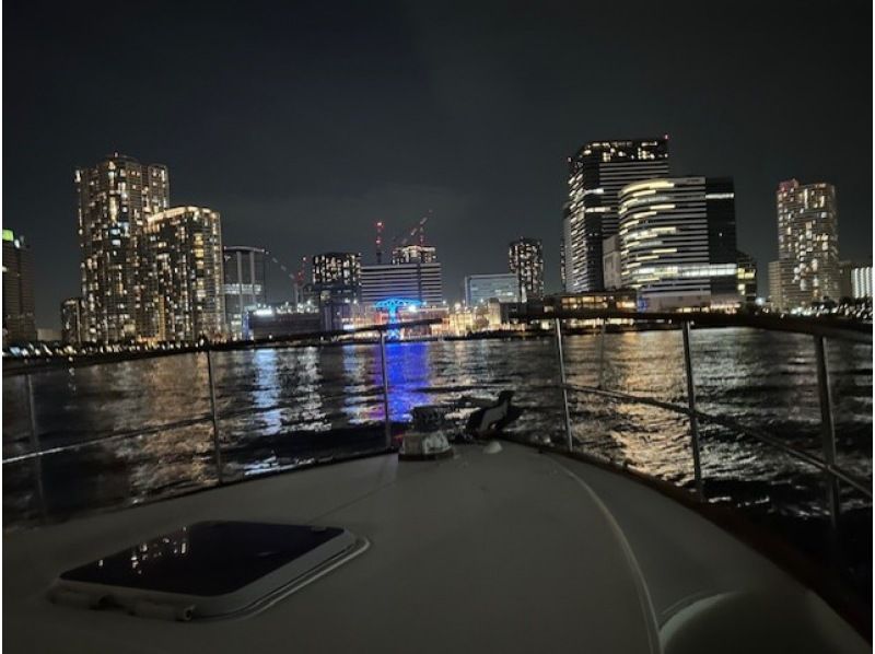 [Tokyo, Odaiba/Toyosu] Tokyo Bay Private Cruise 120 minutes Plan B (Around the park → Rainbow Bridge → Odaiba Seaside Park → Offshore Haneda → Around the park course)の紹介画像