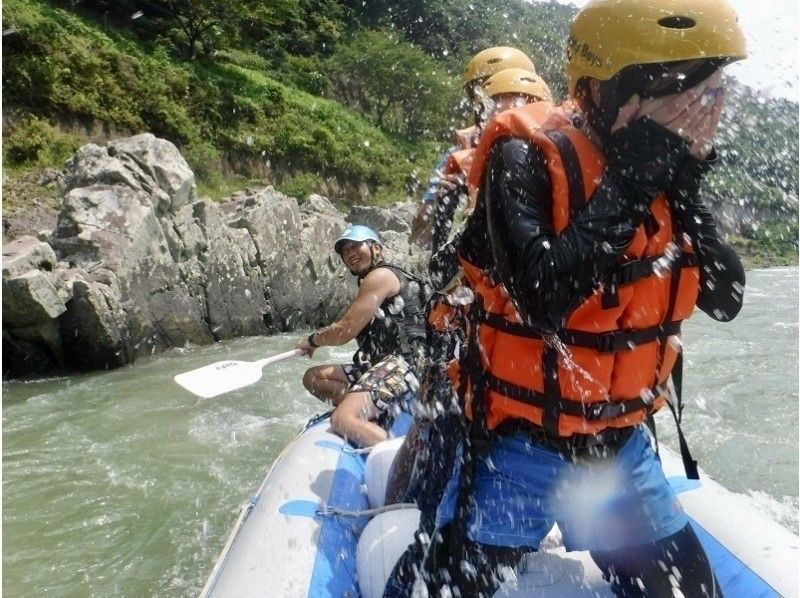 [Kumamoto, Kuma Village] Thrilling Rafting Rapids Active Course (Morning/Afternoon) with GoPro video