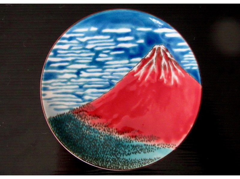 [Tokyo, Ginza] Painting experience: Paint the famous Katsushika Kitasuna paintings "Red Fuji" and "Wave Fuji" on a plate! Tools available for rental, empty-handedの紹介画像