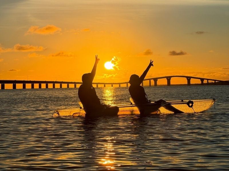 【沖縄・宮古島】1組貸切サンセット クリアSUP/クリアカヤック｜ドローン撮影＆返金保証の紹介画像
