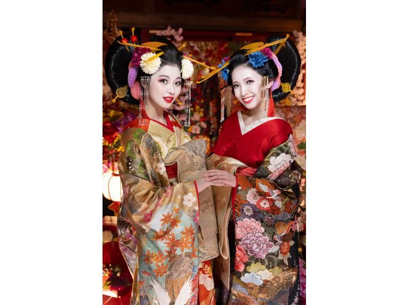 [Chiba/JR Sobu Line Station Nearby] Authentic Oiran Transformation Photoshoot for Couples - Approx. 4-5 hours - 1 minute walk from the stationの紹介画像