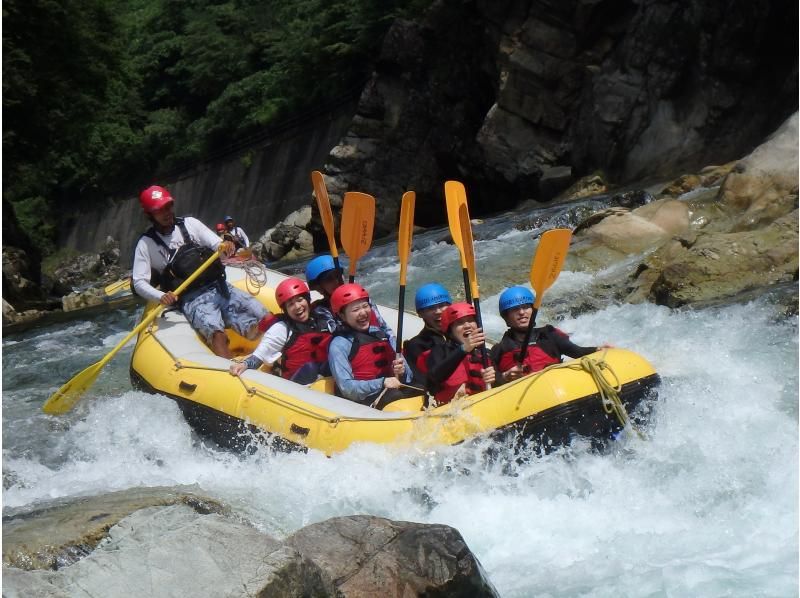 [Gunma, Minakami] Student discount rafting only available in September! No limit for students aged 18 and over♪の紹介画像