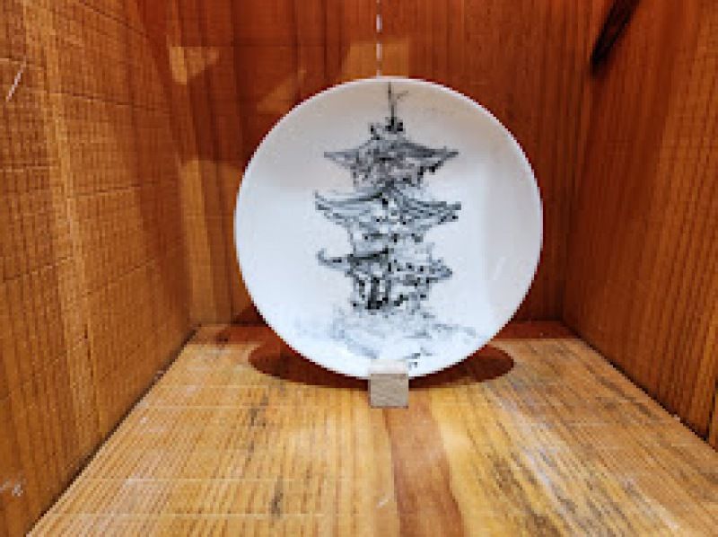 [Osaka, Kaizuka] \Painting and firing experience/Sightseeing together! Create your own original hand-painted work at the pottery experience spot in Mizuma-dera [Great for couples and families]の紹介画像