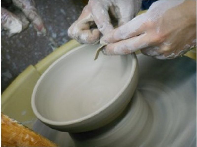 [Mie, Suzuka] "One pottery wheel + 30 minutes practice experience" + painting and coloring included! Right next to Suzuka Circuit!の紹介画像