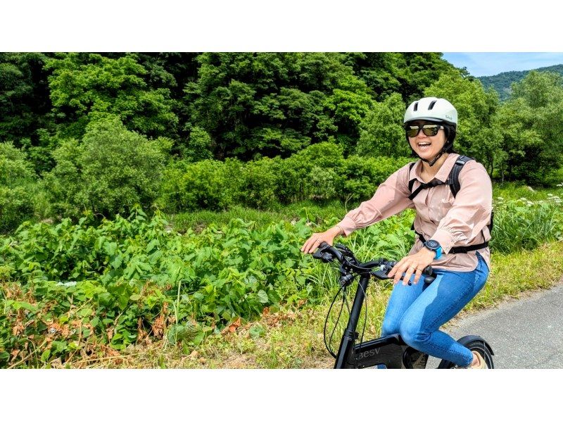 【Niigata・MINAMIUONUMA】 Guided e-bike tour to Hakkaisan Sake Breweryの紹介画像