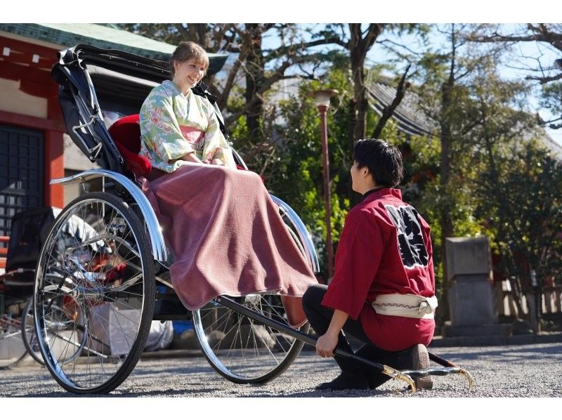 【東京・浅草】日本の伝統的乗り物 人力車 おためし10分コース（1人乗りプラン）の紹介画像