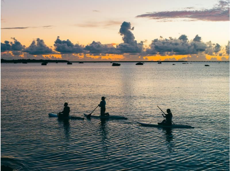 【宮古島】1組貸切制！≪サンセットSUP / 2時間≫ おひとり様OK !  ☆写真データ無料 ☆レンタル無料の紹介画像