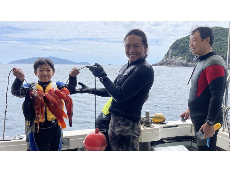 高知離島半日ツアー×２日プラン、一泊二食付き（アクティビティはスキンダイビング、魚突き、ジギング、タイラバなどから自由にお選びできます。）の紹介画像