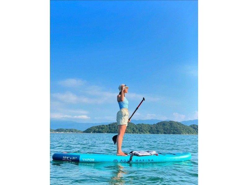 [Fukuoka, Itoshima] {SUP experience in the calm sea} Enjoy the great outdoors while feeling the pleasant breeze! GoPro photo giveaway ★ Recommended for women, couples and familiesの紹介画像