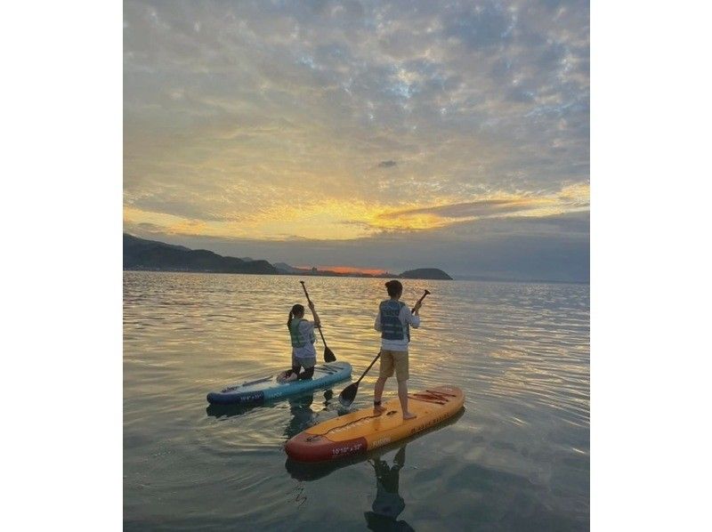 2025年3月起舉辦☆[福岡/糸島][非常受歡迎的日落SUP]觀看夕陽在海上落下的那一刻！ Gopro攝影禮★の紹介画像