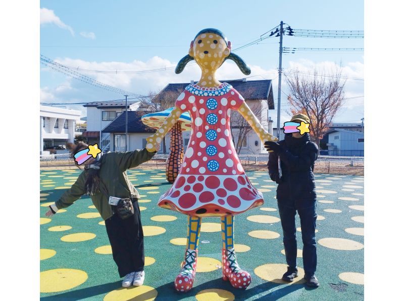 【青森県よくばり１Day ツアー】ライセンスガイドが案内する奥入瀬渓流とアートの街十和田市（貸切/車）の紹介画像
