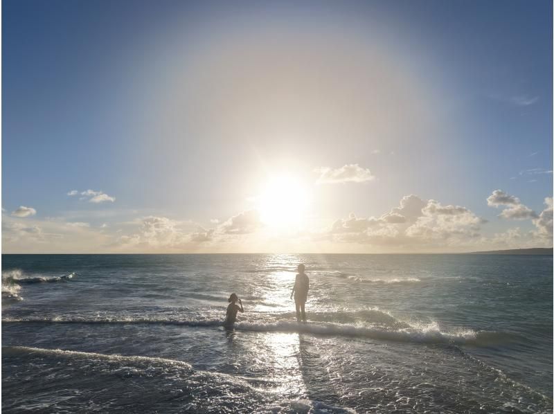 [มิยาโกจิม่า - จำกัด 1 กลุ่มต่อวัน] ★Sunset Jet Ski Unihama★ ประสบการณ์ชมพระอาทิตย์ตกที่ดีที่สุด! มาถึงใน 5 นาที! รับประกันความพึงพอใจ 100%! มีรูปถ่ายเครื่องดื่มรวมอยู่ด้วย!の紹介画像