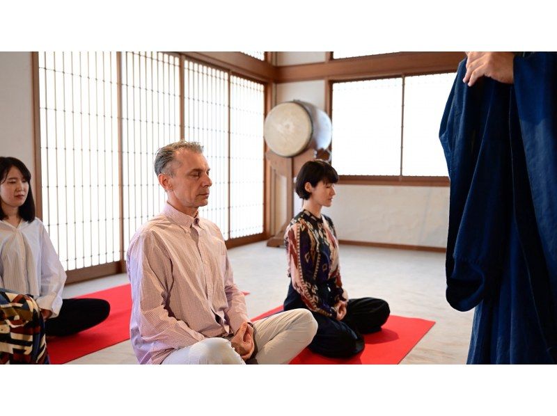 [Asakusa・Tokyo] Zen Meditation at a temple associated with the Shogun. の紹介画像