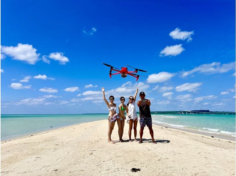 [Okinawa, Miyakojima] (Yunihama Beach) Specialized, elegant boat ride (70 minutes) Drone photography and videos are also free SNS-worthy ◎の紹介画像