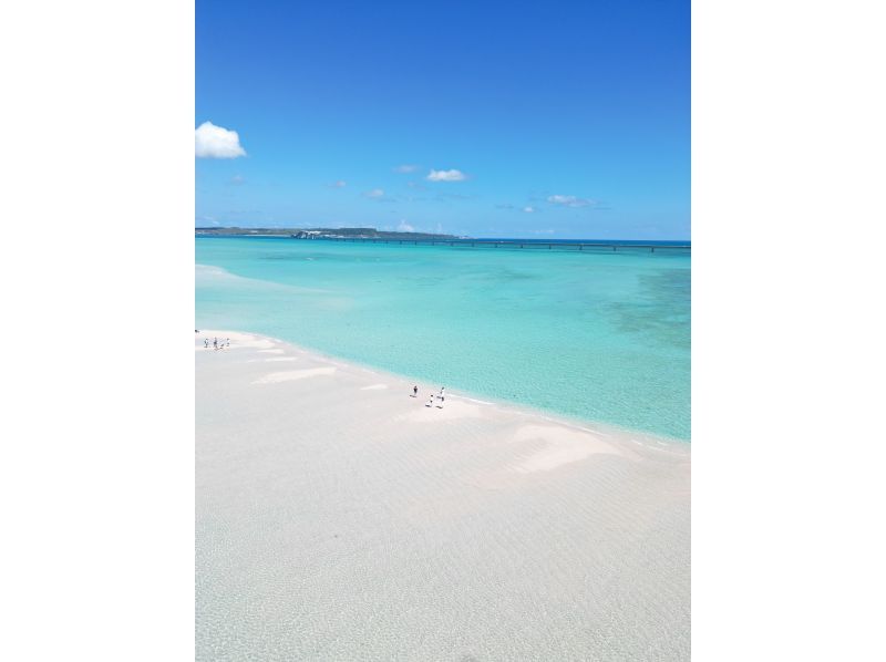 [Okinawa, Miyakojima] It's sure to look great on social media! If you come to Miyakojima, you should definitely go here! You'll never forget it! Free drone! "The Phantom Uni Beach Boat Tour" (about 1 hour)の紹介画像