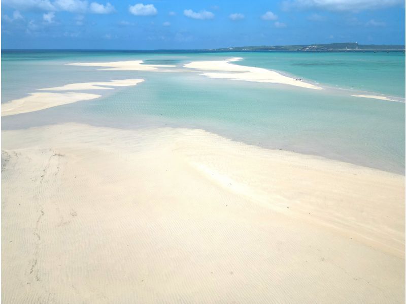 [Okinawa, Miyakojima] It's sure to look great on social media! If you come to Miyakojima, you should definitely go here! You'll never forget it! Free drone! "The Phantom Uni Beach Boat Tour" (about 1 hour)の紹介画像