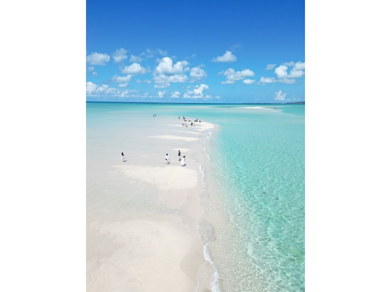 【宮古島・ユニの浜】≪SALE実施中☆当日予約OK≫宮古島来たら絶対行ってほしい！ユニの浜ドローン撮影ツアー！５分で到着！の紹介画像