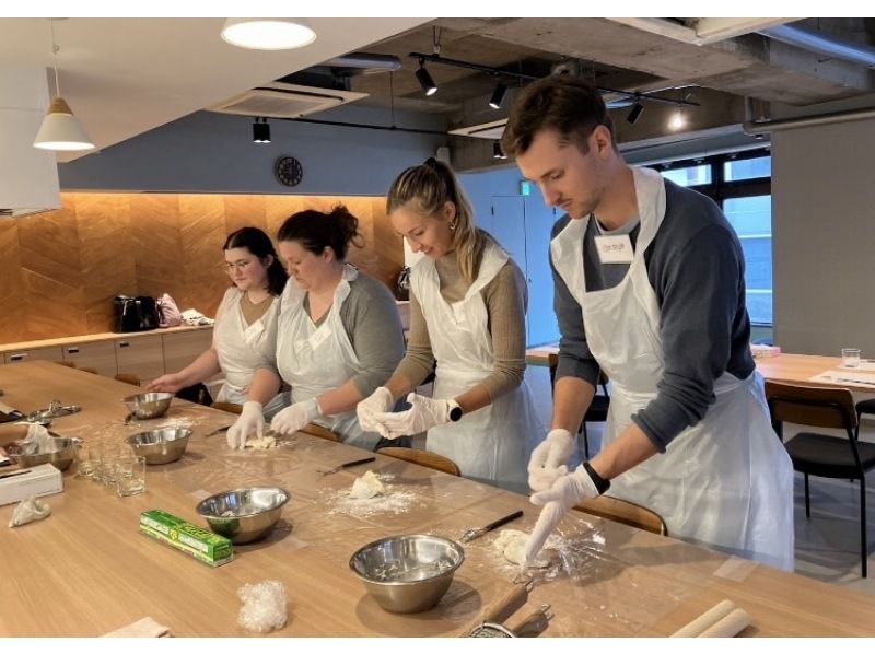 Ramen Making from Scratch +Akihabara Tour –Tokyo Cooking Classの紹介画像