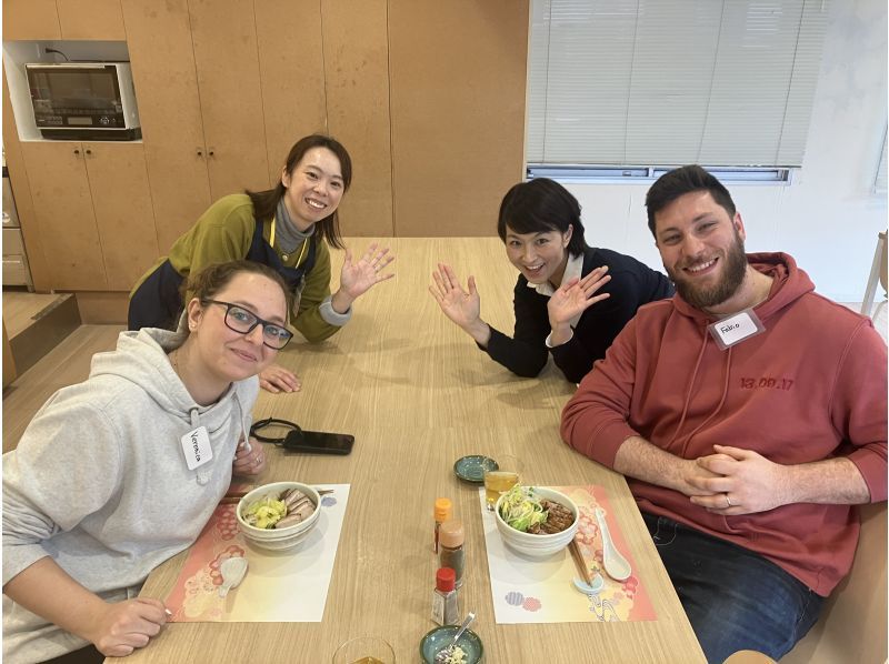 Ramen Making from Scratch +Akihabara Tour –Tokyo Cooking Classの紹介画像