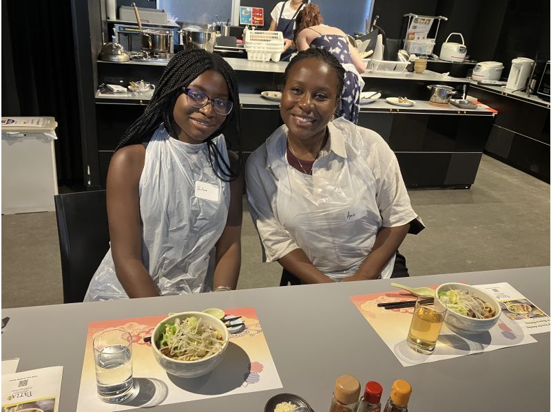 Ramen Making from Scratch +Akihabara Tour –Tokyo Cooking Classの紹介画像