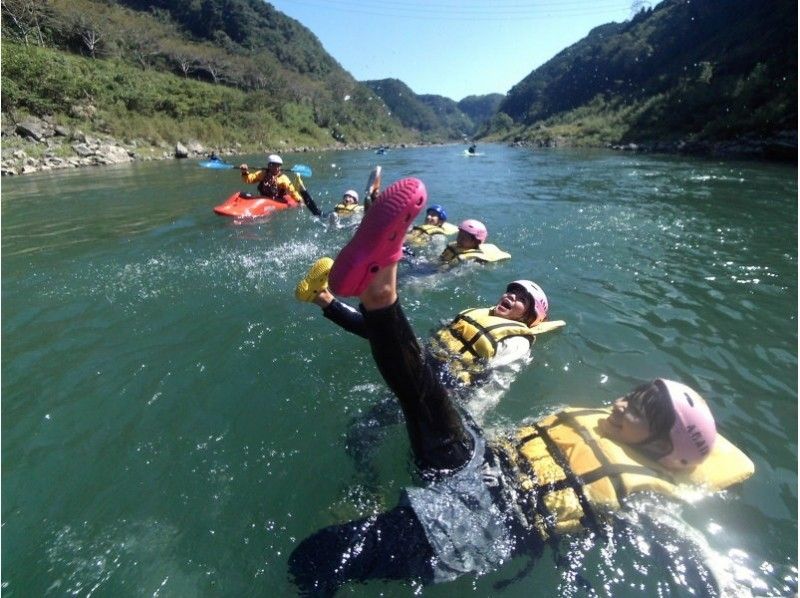 球磨川ラフティングAgain:【熊本・球磨川】BBQ付き!大自然を楽しんで日頃のストレス発散!ラフティング体験(1日コース)
