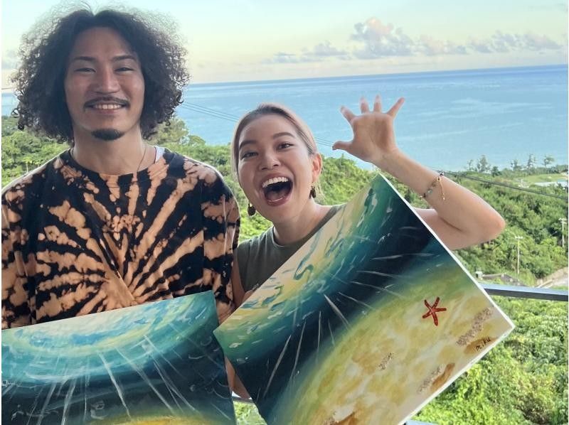 [40 minutes from Naha] A spectacular view of the ocean! An art experience to enjoy in a studio on the beach ♪ No need to worry about rain! Families and couples welcome! Use Okinawa's beautiful scenery as your canvas!の紹介画像