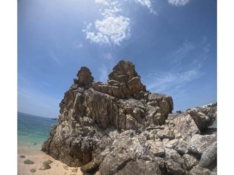 【沖縄北部・瀬底島・水納島・ゴリラチョップ】初心者OK！ボートで行く体験ダイビング！送迎も可能！の紹介画像