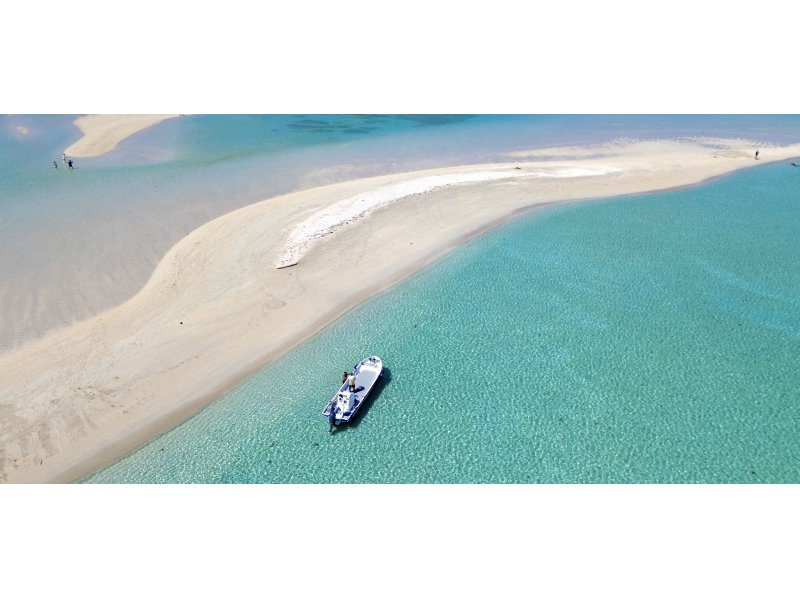 [Okinawa, Miyakojima] Uni Beach (1.5 hours on the highest class boat) Drone photography and videos are also free. Great for SNS. Children's discount (5,000 yen for those under 15 years old)の紹介画像