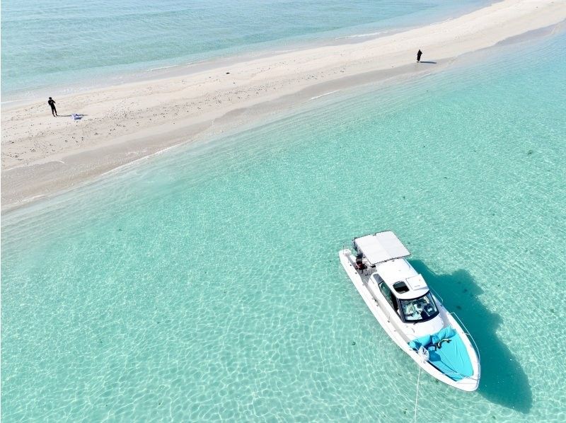 [Okinawa, Miyakojima] Uni Beach (1.5 hours on the highest class boat) Drone photography and videos are also free. Great for SNS. Children's discount (5,000 yen for those under 15 years old)の紹介画像