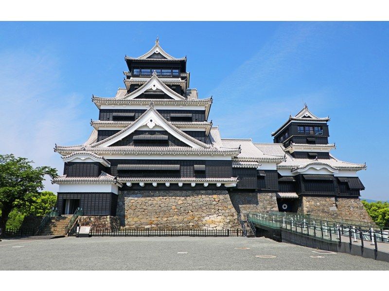 Kumamoto Castle, Mt. Aso, Kusenri, Dazaifu Tenmangu Shrine, and Kurokawa Onsen Day Trip (Departing from Fukuoka)の紹介画像