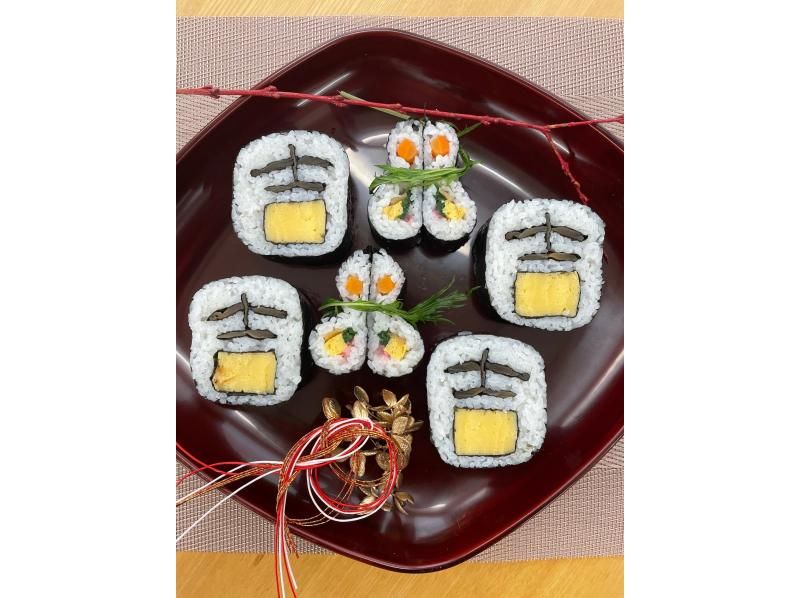 [Tottori/Yonago] Experience making decorative sushi rolls with cute designs! 1 minute walk from the station! Great for solo travelers or families with childrenの紹介画像