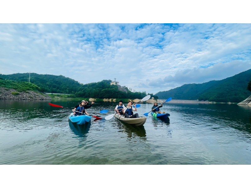 【群馬みなかみ】3歳からOK ！大自然に囲まれた湖でお散歩カヌー体験！写真無料プレゼント♪2025の紹介画像