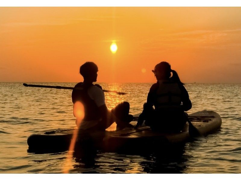 【宮古島・絶景・1組貸切制！】《絶景サンセットSUPツアー！》★GoPro無料貸出中！★圧倒的SNS映え！★初心者歓迎！★当日予約OK！の紹介画像