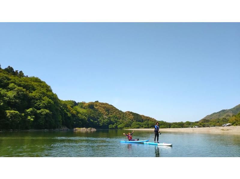 【高知・いの町】1組限定！奇跡の清流仁淀川でSUP&デイキャンプ&カツオの藁焼き体験！の紹介画像
